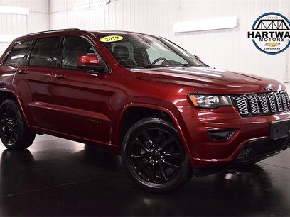Used 2019 Jeep Grand Cherokee Altitude