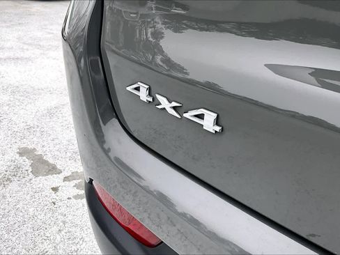 Used 2019 Jeep Compass Limited w/ Trailer Tow Group AWD/4WD image 11