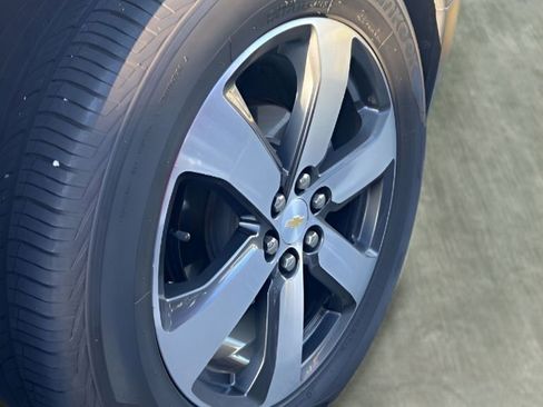 Used 2018 Chevrolet Traverse LT image 10