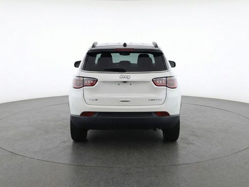 Used 2025 Jeep Compass Limited AWD/4WD image 7