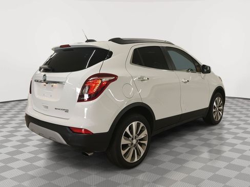 Used 2020 Buick Encore Preferred AWD/4WD image 27