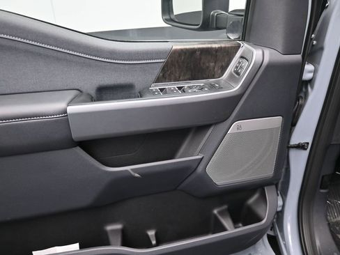 New 2026 Ford F250 Lariat w/ Black Appearance Package image 12