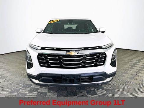 Used 2025 Chevrolet Equinox LT FWD image 5