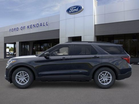 New 2026 Ford Explorer Active w/ Active Comfort Package image 3