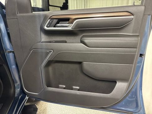 Used 2025 Chevrolet Silverado 2500 LT w/ Safety Package AWD/4WD image 22