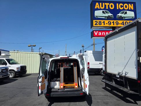 Used 2017 Ford Transit Connect XL FWD image 16