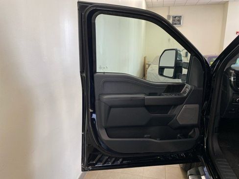 New 2026 Ford F350 Lariat w/ Chrome Package image 15