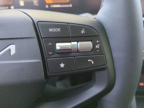 New 2026 Kia Sportage LX w/ LX Convenience Package FWD image 25