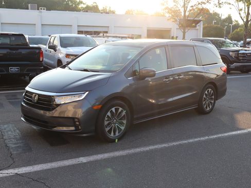 Used 2021 Honda Odyssey EX-L image 5