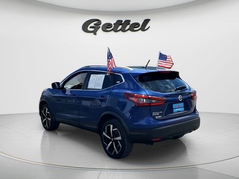 Used 2021 Nissan Rogue Sport SL FWD image 13