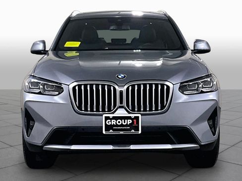 Used 2024 BMW X3 xDrive30i w/ Premium Package AWD/4WD image 3