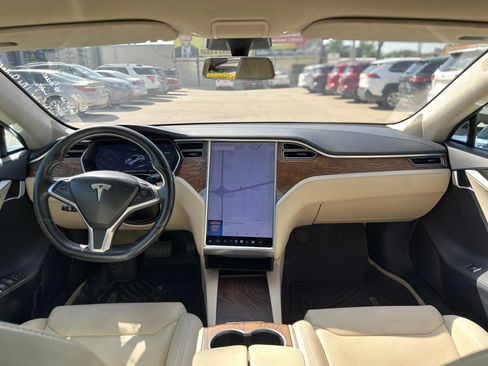 Used 2018 Tesla Model S 100D AWD/4WD image 10