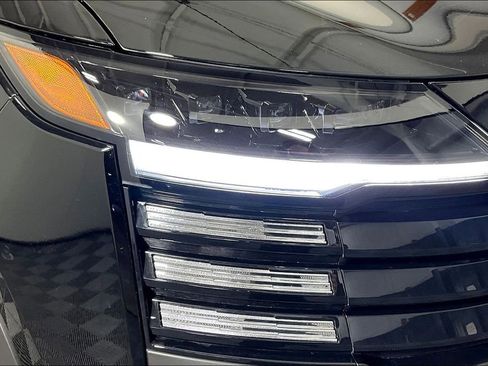 New 2026 Nissan Kicks SV image 35