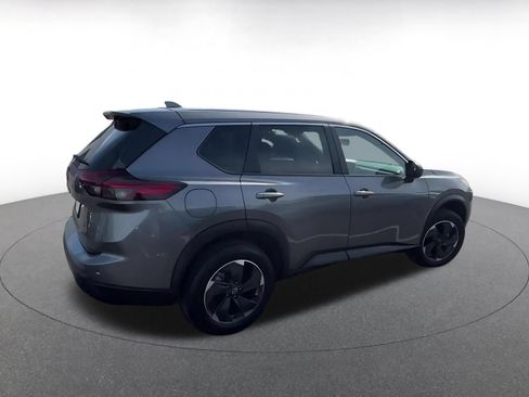 Used 2025 Nissan Rogue SV AWD/4WD image 15