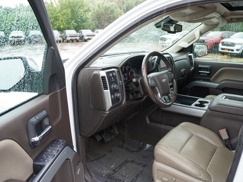 Used 2016 Chevrolet Silverado 1500 LTZ w/ LTZ Plus Package AWD/4WD image 14