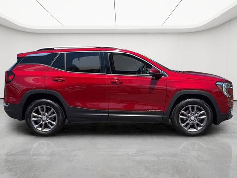 Used 2023 GMC Terrain SLT AWD/4WD image 27