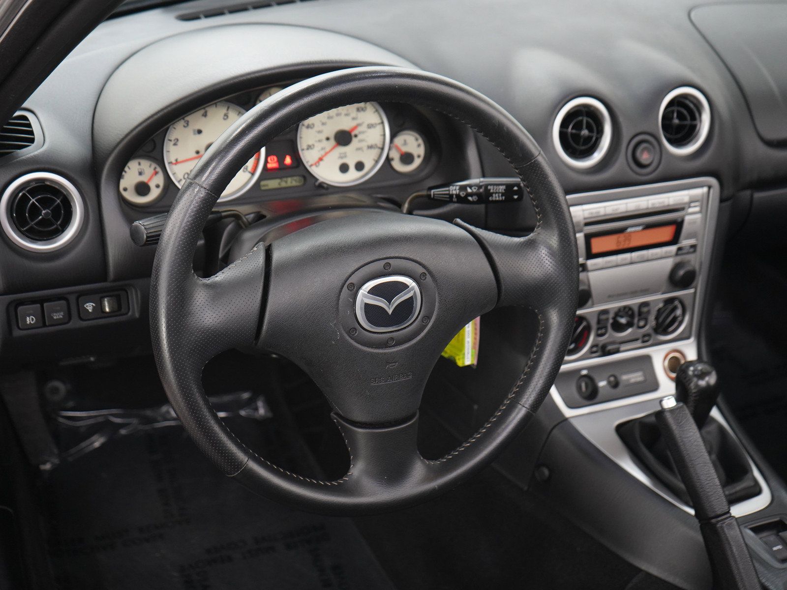 Used 2005 MAZDA MX-5 Miata LS w/ Sports Look Appearance Pkg RWD image 16