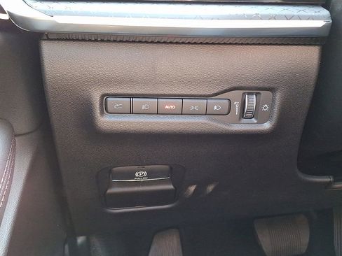 New 2025 Jeep Wagoneer S Limited AWD/4WD image 18