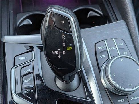 Used 2021 BMW 530i image 12