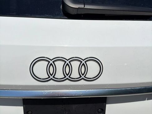 Used 2025 Audi Q7 3.0T Premium Plus AWD/4WD image 9