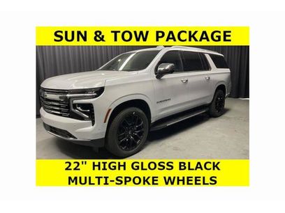 New 2026 Chevrolet Suburban Premier w/ Sun And Tow Package