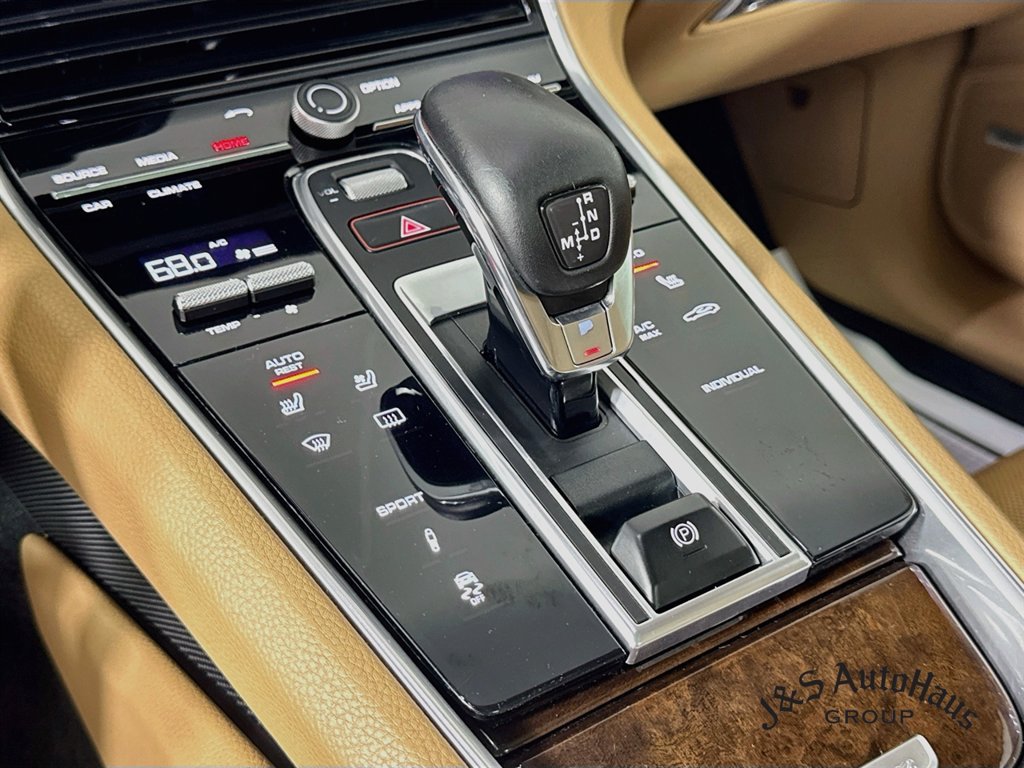 Used 2018 Porsche Panamera 4 AWD/4WD image 22