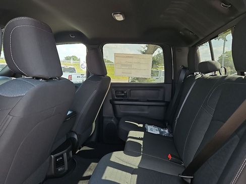 New 2025 RAM 2500 Tradesman AWD/4WD image 18