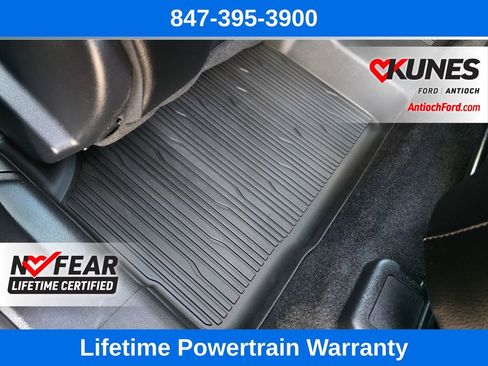 Certified 2025 Ford Escape Platinum w/ Premium Technology Package image 31