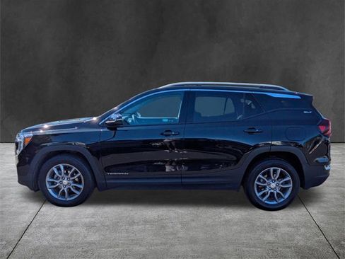 Used 2023 GMC Terrain SLT image 7