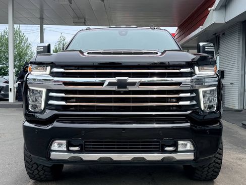 Used 2022 Chevrolet Silverado 3500 High Country w/ Z71 Off-Road Package AWD/4WD image 7
