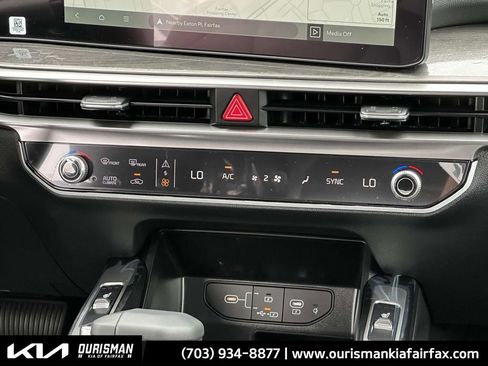 New 2025 Kia Sorento X-Line EX image 10