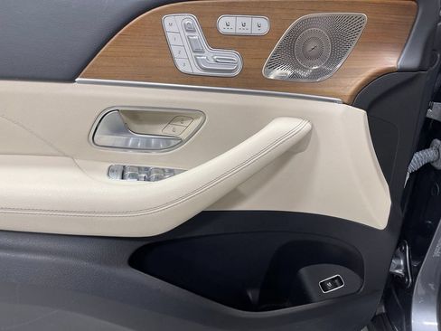 Certified 2022 Mercedes-Benz GLS 450 4MATIC image 18