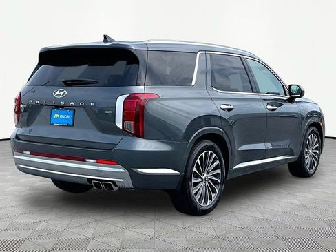 Used 2023 Hyundai Palisade Calligraphy AWD/4WD image 6