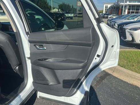 Used 2025 Nissan Murano SL w/ Cargo Package AWD/4WD image 18