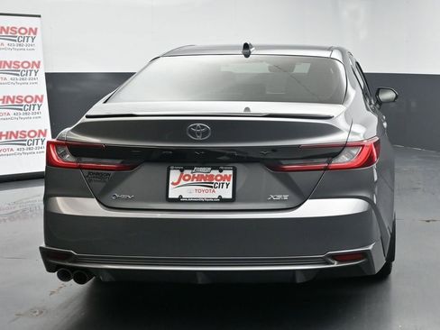 Used 2025 Toyota Camry XSE image 8