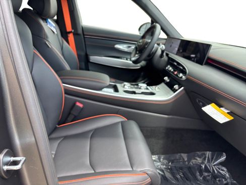 New 2026 Genesis GV70 2.5T Sport Prestige AWD/4WD image 15