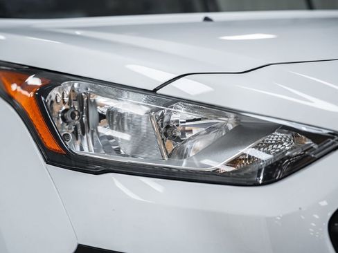 Used 2023 Ford Transit Connect XL image 9