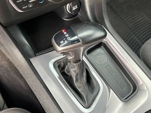 Used 2019 Dodge Charger R/T RWD image 18