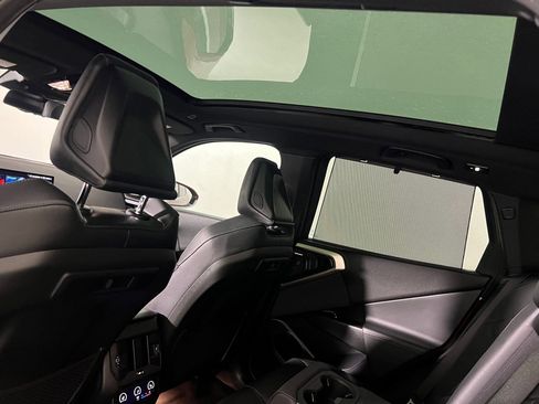 Used 2025 BMW X3 xDrive30i w/ Premium Package AWD/4WD image 33