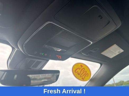 Used 2025 Chevrolet Equinox RS w/ Safety and Technology Package FWD image 10