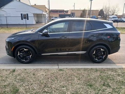 New 2026 Kia Sportage EX FWD image 3