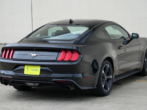 Used 2020 Ford Mustang Coupe RWD image 39