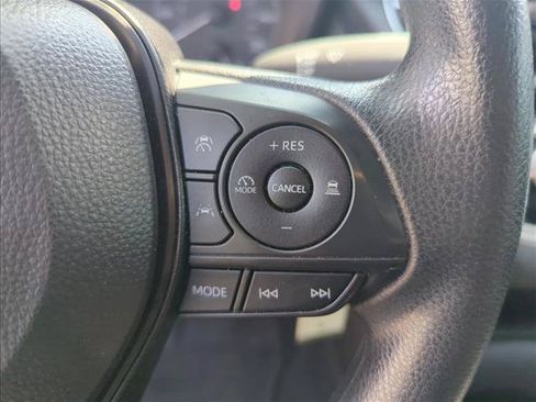 Certified 2025 Toyota Corolla LE FWD image 15