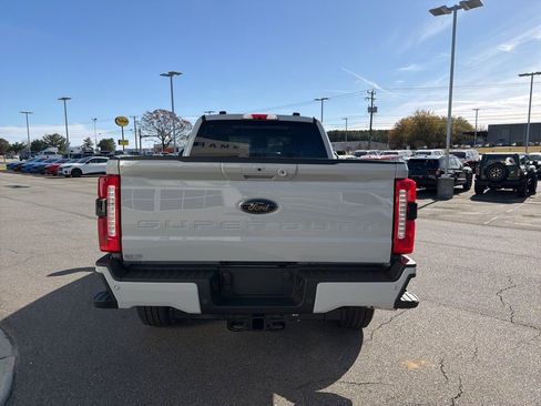 New 2026 Ford F250 Lariat w/ Black Appearance Package AWD/4WD image 4