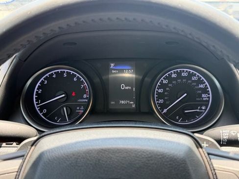 Used 2023 Toyota Camry SE FWD image 21