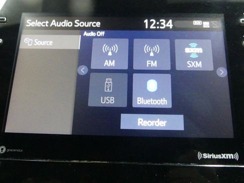 Used 2021 Toyota Camry SE FWD image 38