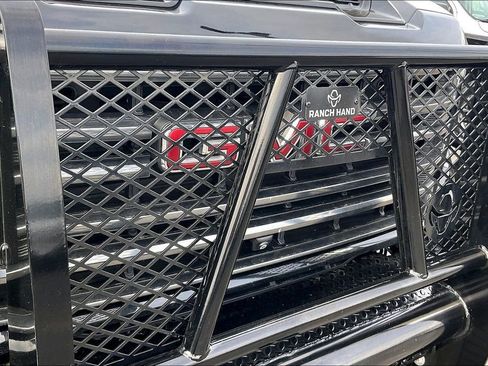 Used 2020 GMC Sierra 3500 AT4 w/ AT4 Premium Package image 35