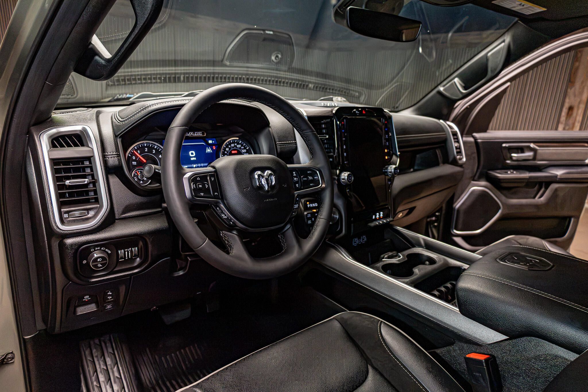 Used 2026 RAM 1500 Laramie w/ Night Edition AWD/4WD image 17