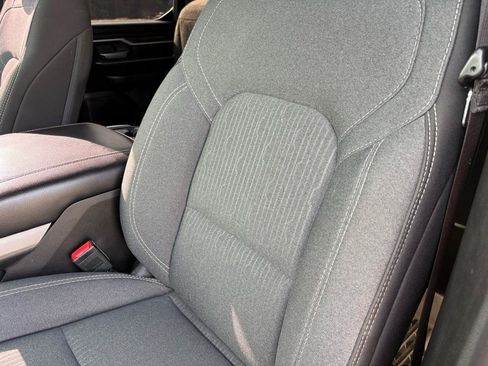 Used 2022 RAM 1500 Big Horn w/ Night Edition AWD/4WD image 22
