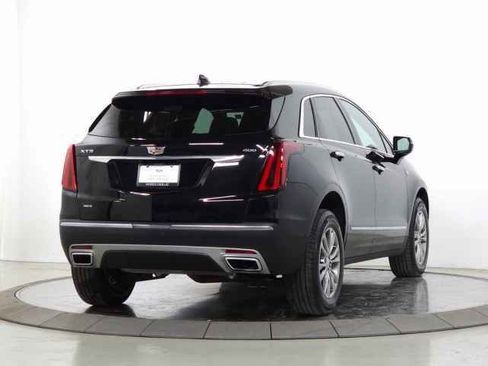 Certified 2022 Cadillac XT5 Premium Luxury image 8